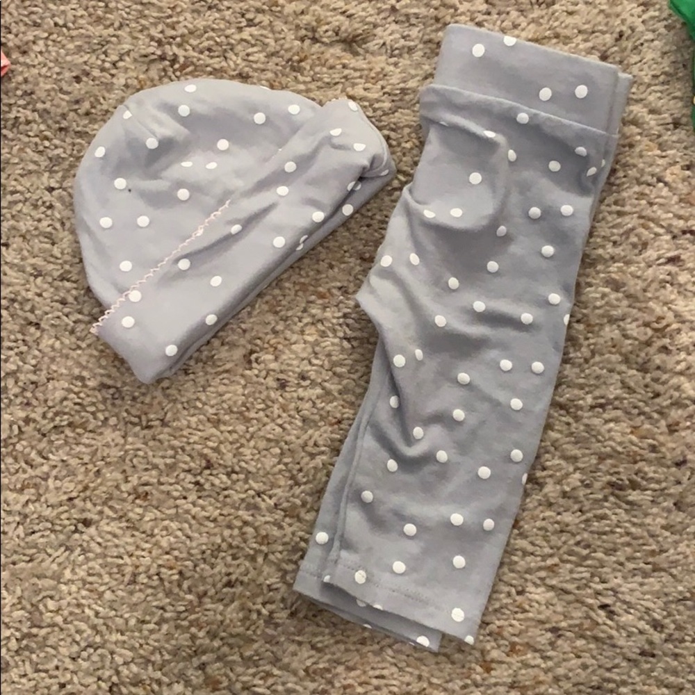 Bundle of 4, newborn size - Picture 4 of 4